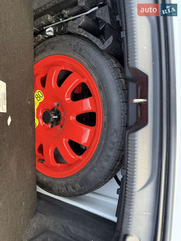 Седан Jaguar XE 2017 в Черкассах