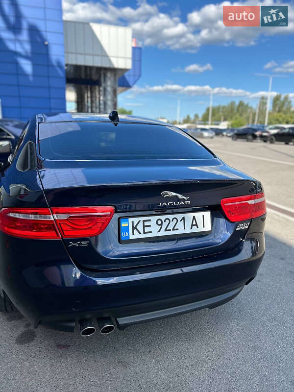 Седан Jaguar XE 2017 в Днепре фото 5 Седан Jaguar XE 2017 в Днепре