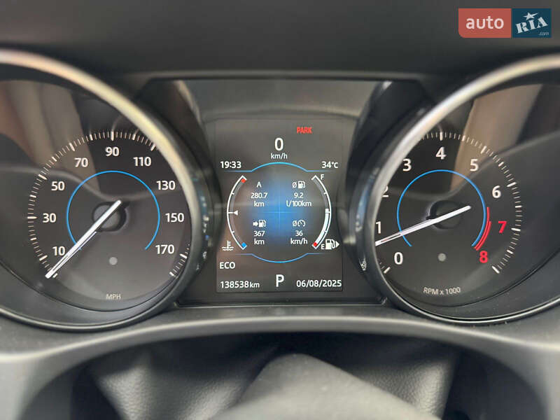 Седан Jaguar XE 2016 в Киеве