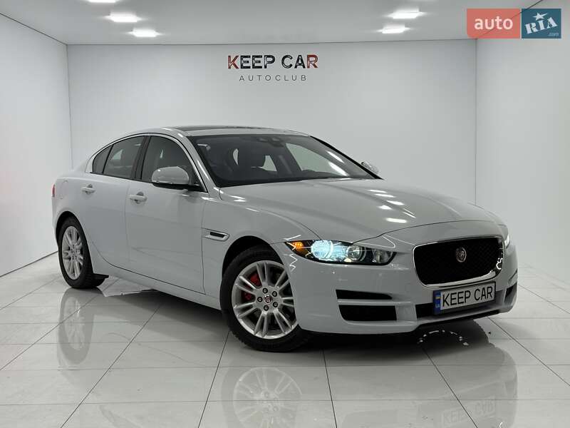 Jaguar XE 2016