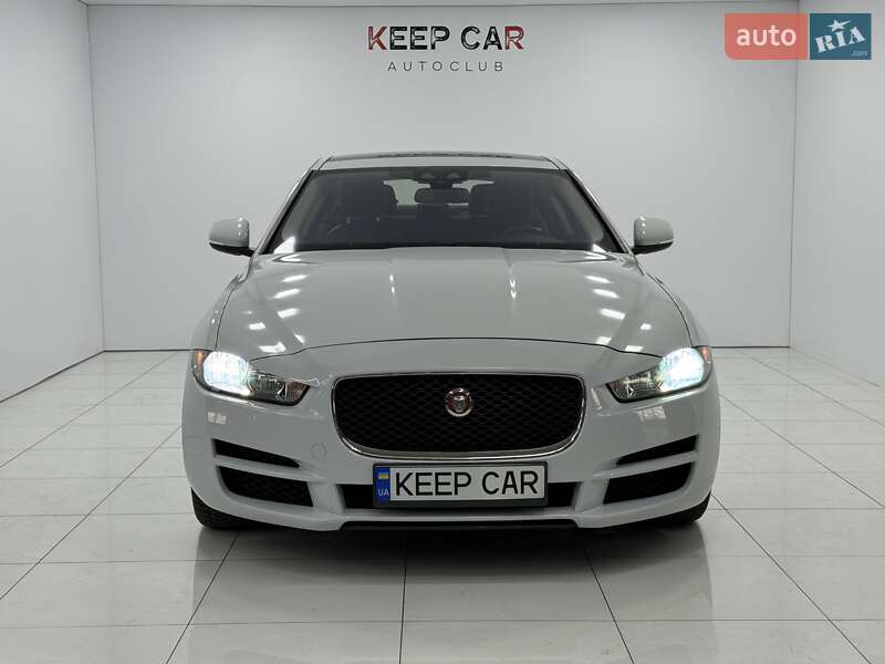 Седан Jaguar XE 2016 в Одесі фото 11 Седан Jaguar XE 2016 в Одесі