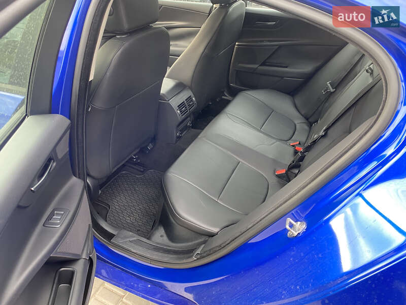 Седан Jaguar XE 2018 в Одессе