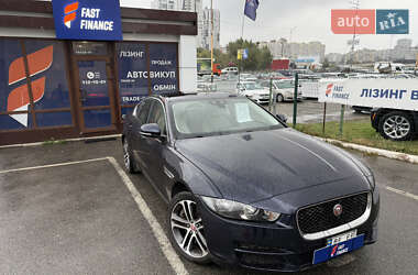 Седан Jaguar XE 2016 в Києві