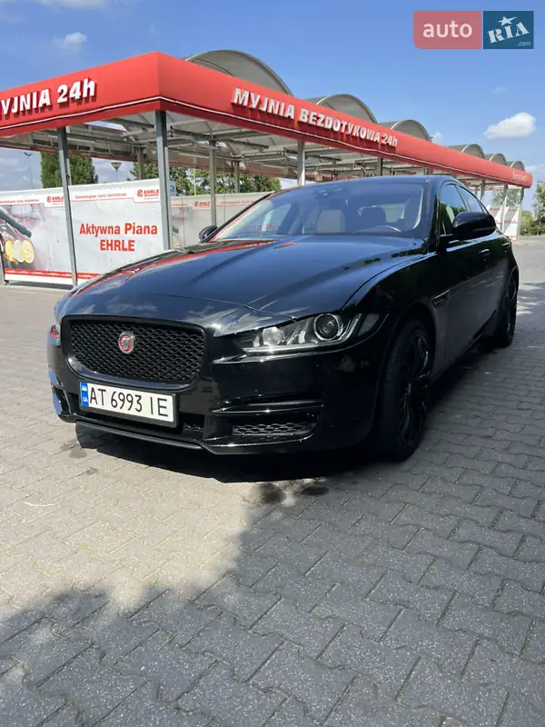 Jaguar XE 2017 VIN SAJAS4BN2HA977906 фото оголошення 62 з 104