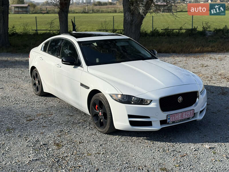 Jaguar XE 2017 Jaguar XE 2017
