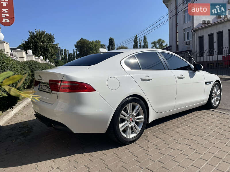 Седан Jaguar XE 2018 в Києві фото 7 Седан Jaguar XE 2018 в Києві