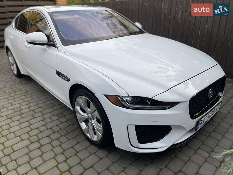 Седан Jaguar XE 2020 в Днепре фото 4 Седан Jaguar XE 2020 в Днепре