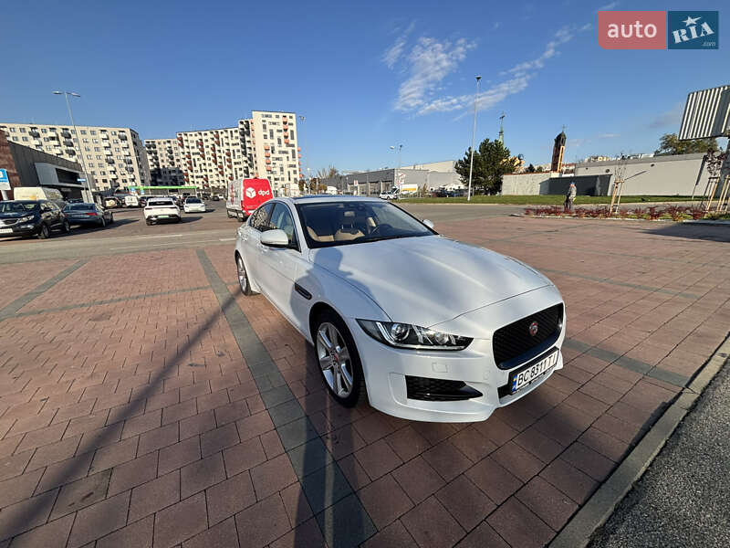 Седан Jaguar XE 2016 в Львове фото 8 Седан Jaguar XE 2016 в Львове