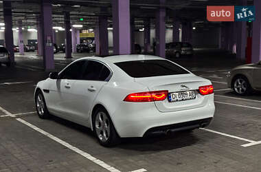 Седан Jaguar XE 2016 в Киеве