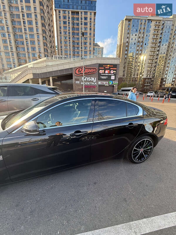 Седан Jaguar XE 2016 в Одессе
