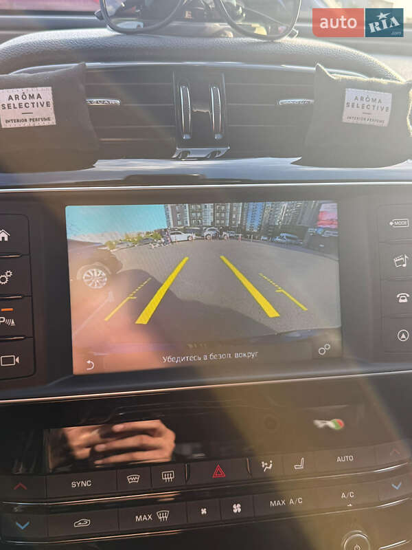 Седан Jaguar XE 2016 в Одессе