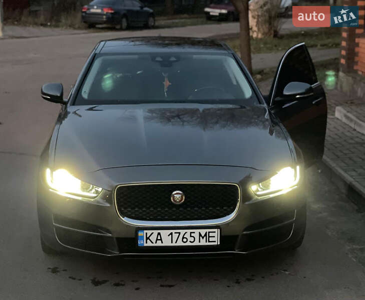 Седан Jaguar XE 2019 в Києві фото 6 Седан Jaguar XE 2019 в Києві