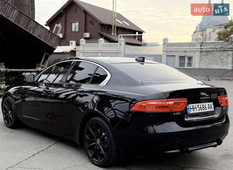 Седан Jaguar XE 2016 в Одесі фото 11 Седан Jaguar XE 2016 в Одесі
