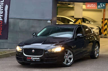 Седан Jaguar XE 2017 в Харькове