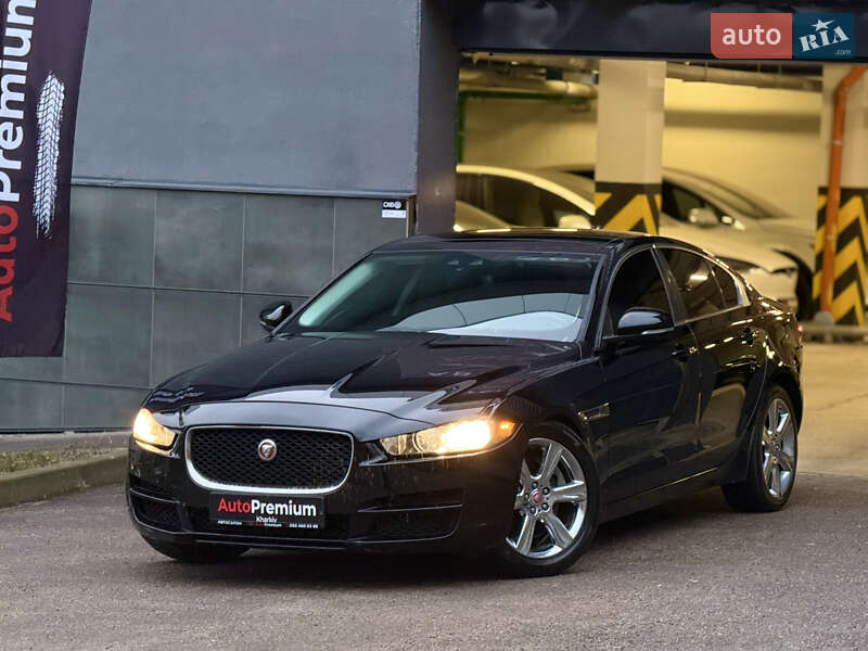 Jaguar XE 2017