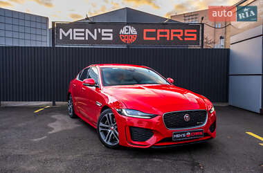 Седан Jaguar XE 2019 в Києві