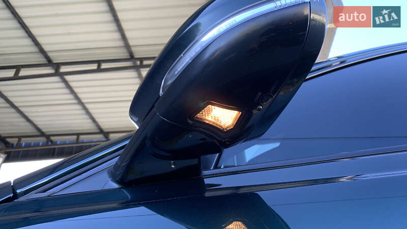 Седан Jaguar XE 2016 в Хмельницком