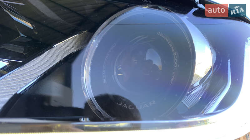 Седан Jaguar XE 2016 в Хмельницком