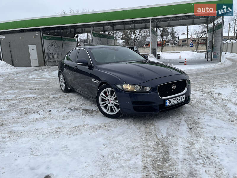 Седан Jaguar XE 2016 в Ивано-Франковске фото 9 Седан Jaguar XE 2016 в Ивано-Франковске