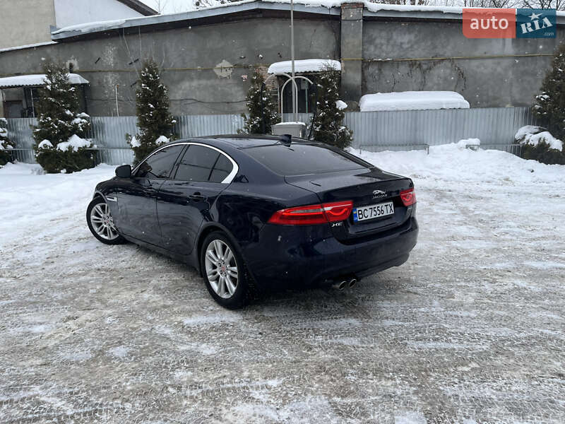 Седан Jaguar XE 2016 в Ивано-Франковске фото 4 Седан Jaguar XE 2016 в Ивано-Франковске