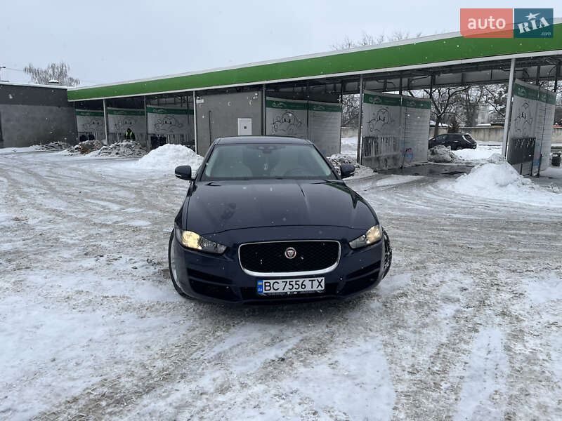 Седан Jaguar XE 2016 в Ивано-Франковске фото 24 Седан Jaguar XE 2016 в Ивано-Франковске