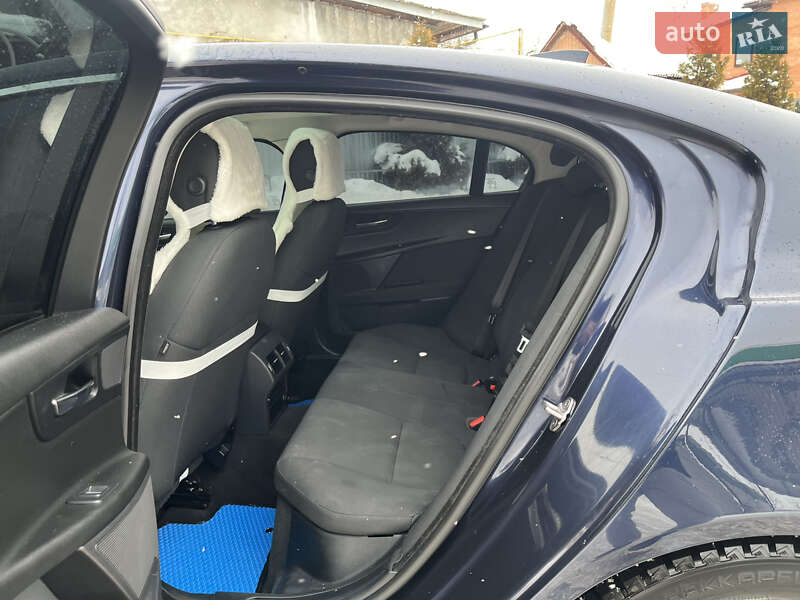 Седан Jaguar XE 2016 в Ивано-Франковске фото 61 Седан Jaguar XE 2016 в Ивано-Франковске