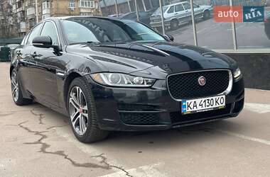 Седан Jaguar XE 2016 в Києві
