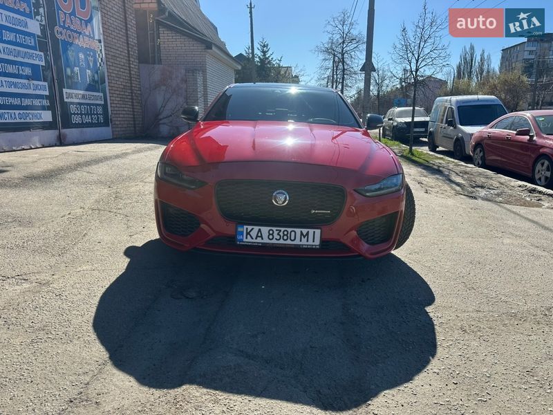 Седан Jaguar XE 2019 в Києві фото 8 Седан Jaguar XE 2019 в Києві
