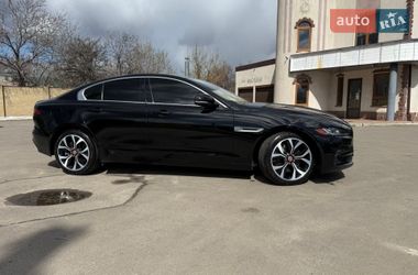 Седан Jaguar XE 2020 в Харкові