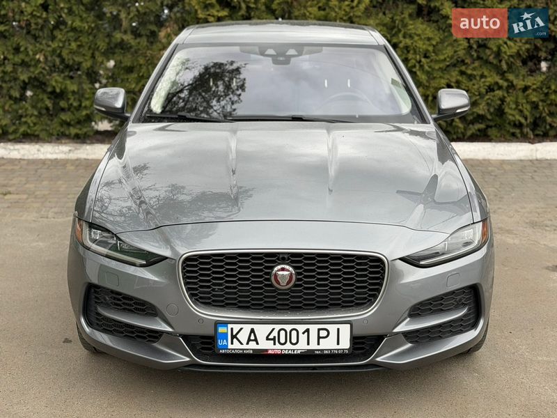 Jaguar XE 2020 Jaguar XE 2020