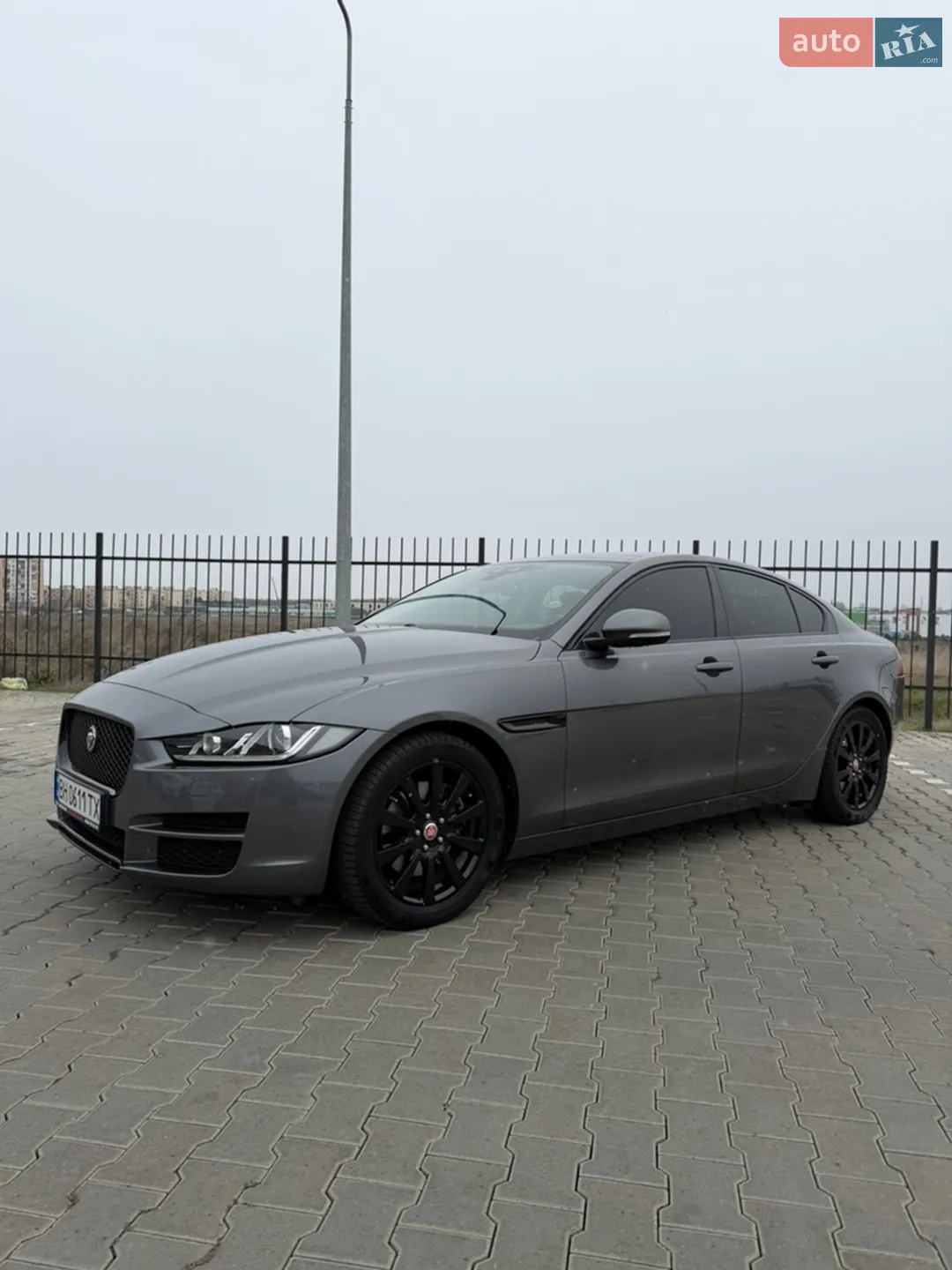2015 Jaguar XE - мініатюра 8