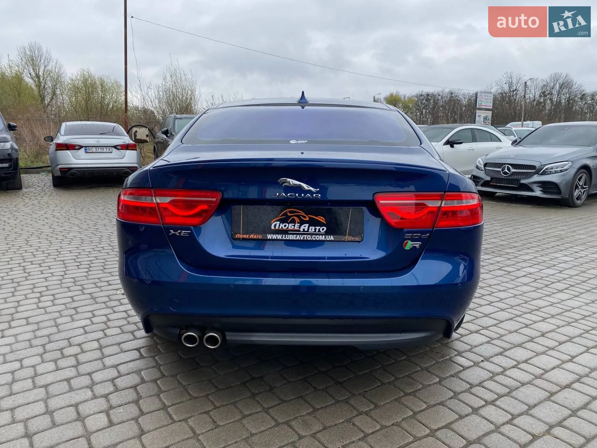 2015 Jaguar XE - мініатюра 7