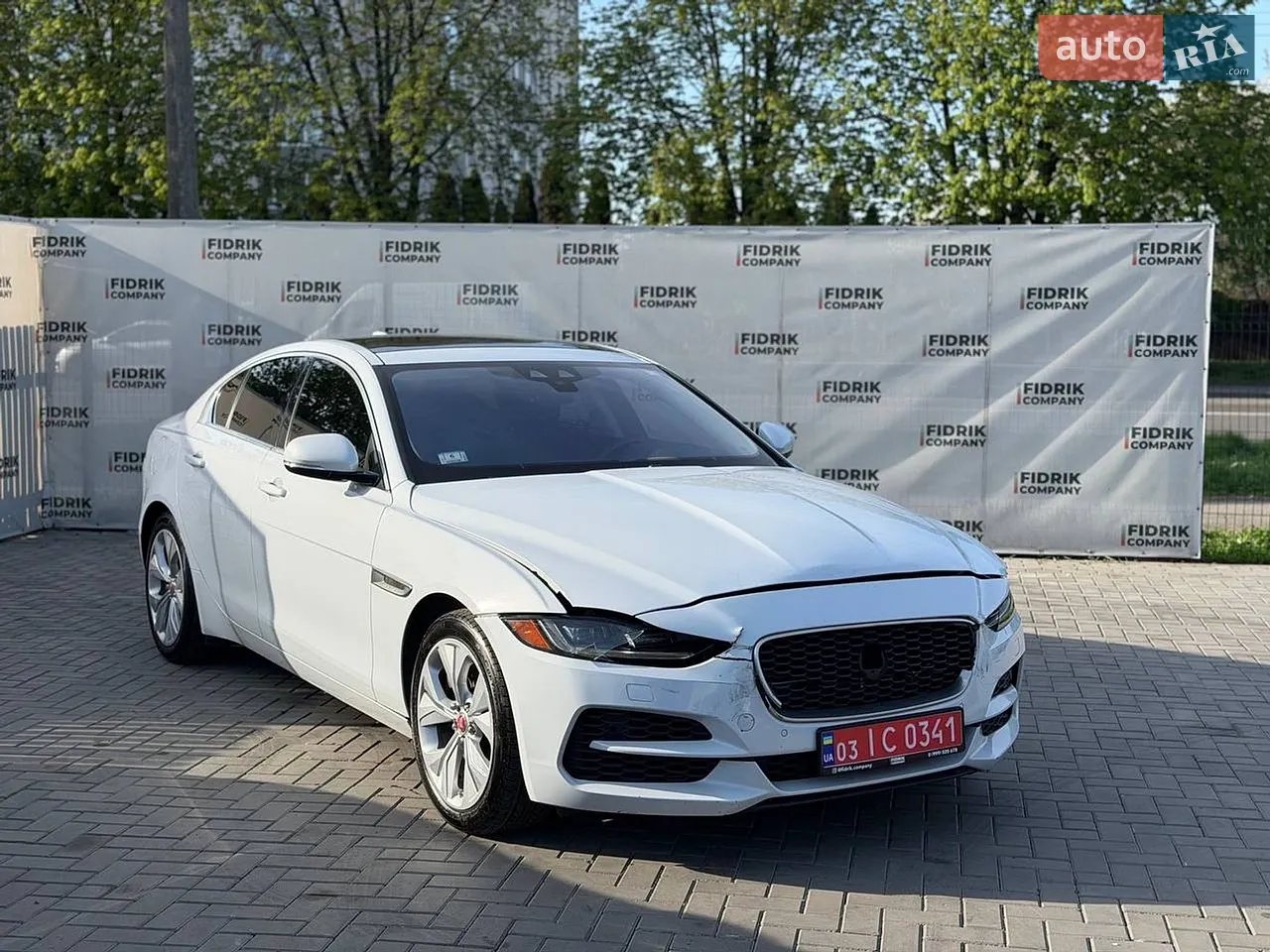 2019 Jaguar XE - мініатюра 19