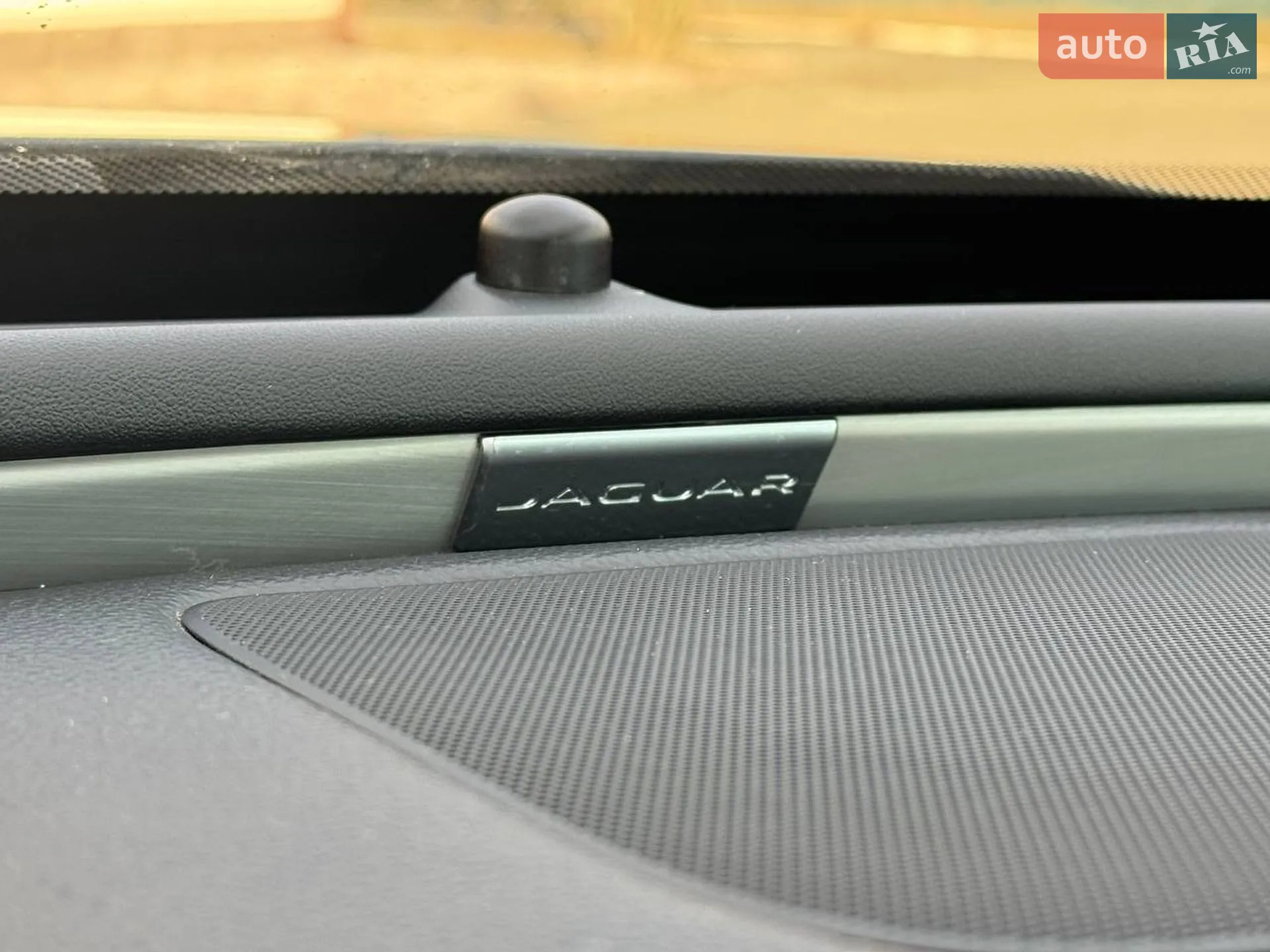 2016 Jaguar XE - мініатюра 55
