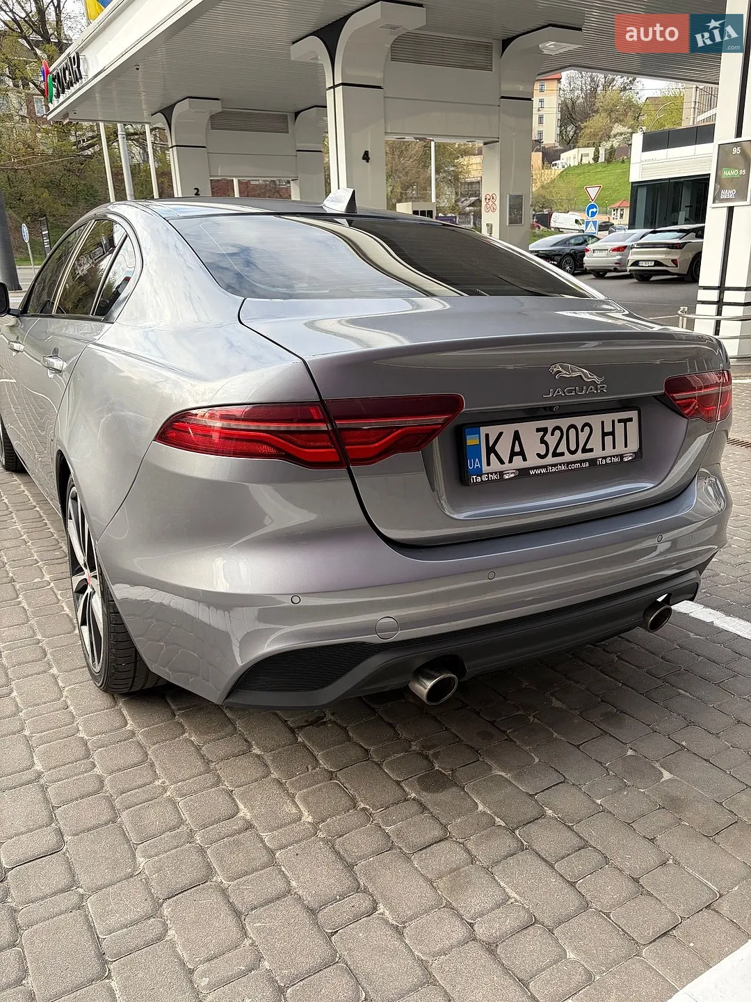2019 Jaguar XE - мініатюра 5