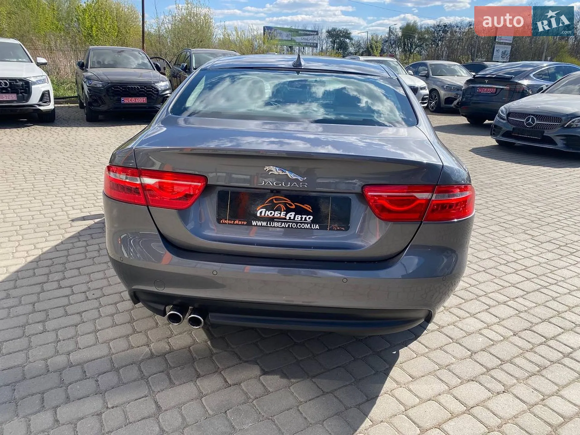 2015 Jaguar XE - мініатюра 6
