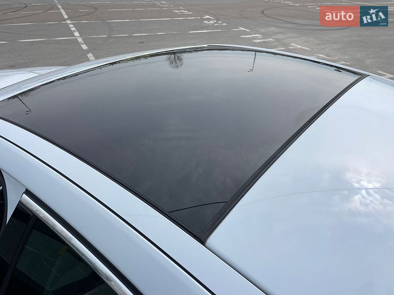 Седан Jaguar XE 2019 в Киеве
