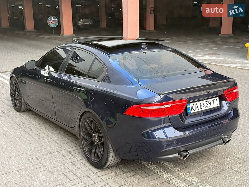 Седан Jaguar XE 2016 в Киеве фото 11 Седан Jaguar XE 2016 в Киеве