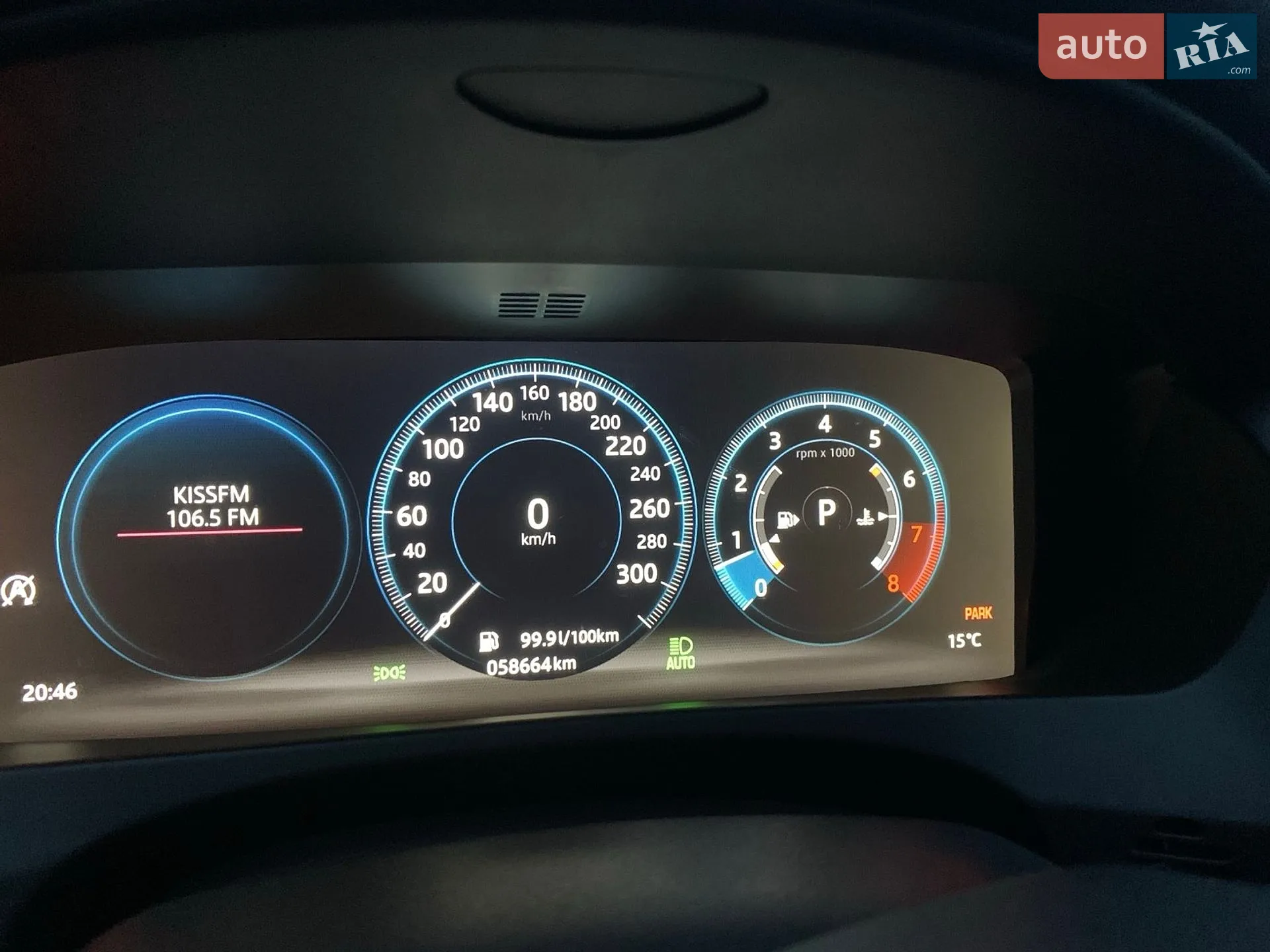 2019 Jaguar XE - мініатюра 8