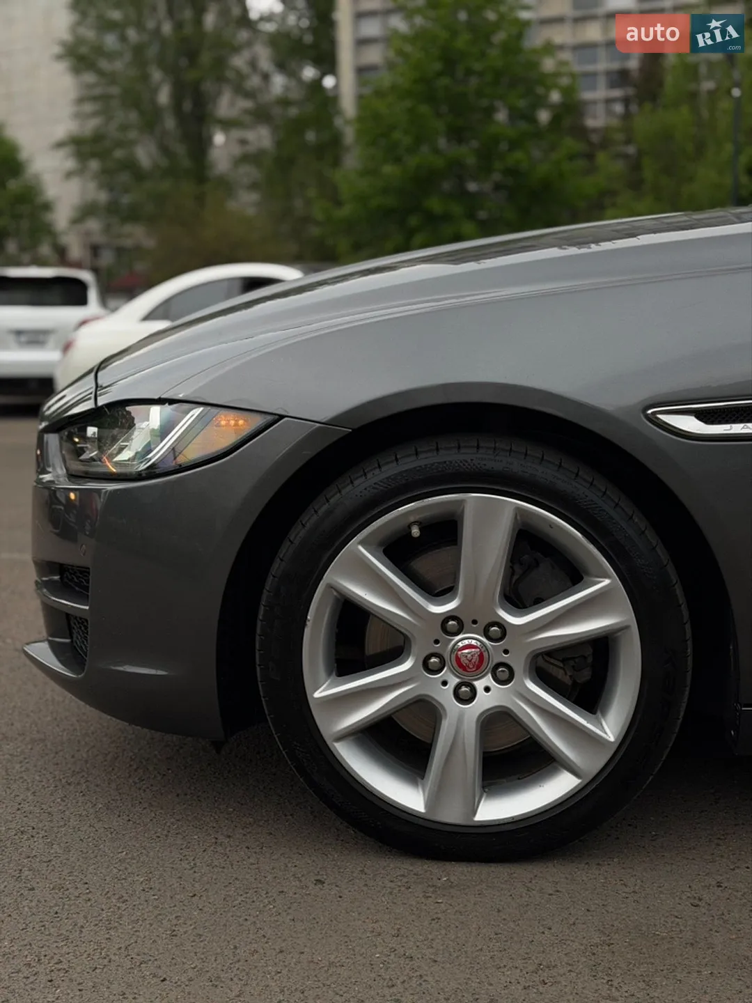 2016 Jaguar XE - мініатюра 12