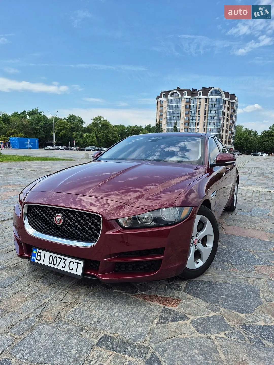 2016 Jaguar XE - фото 1