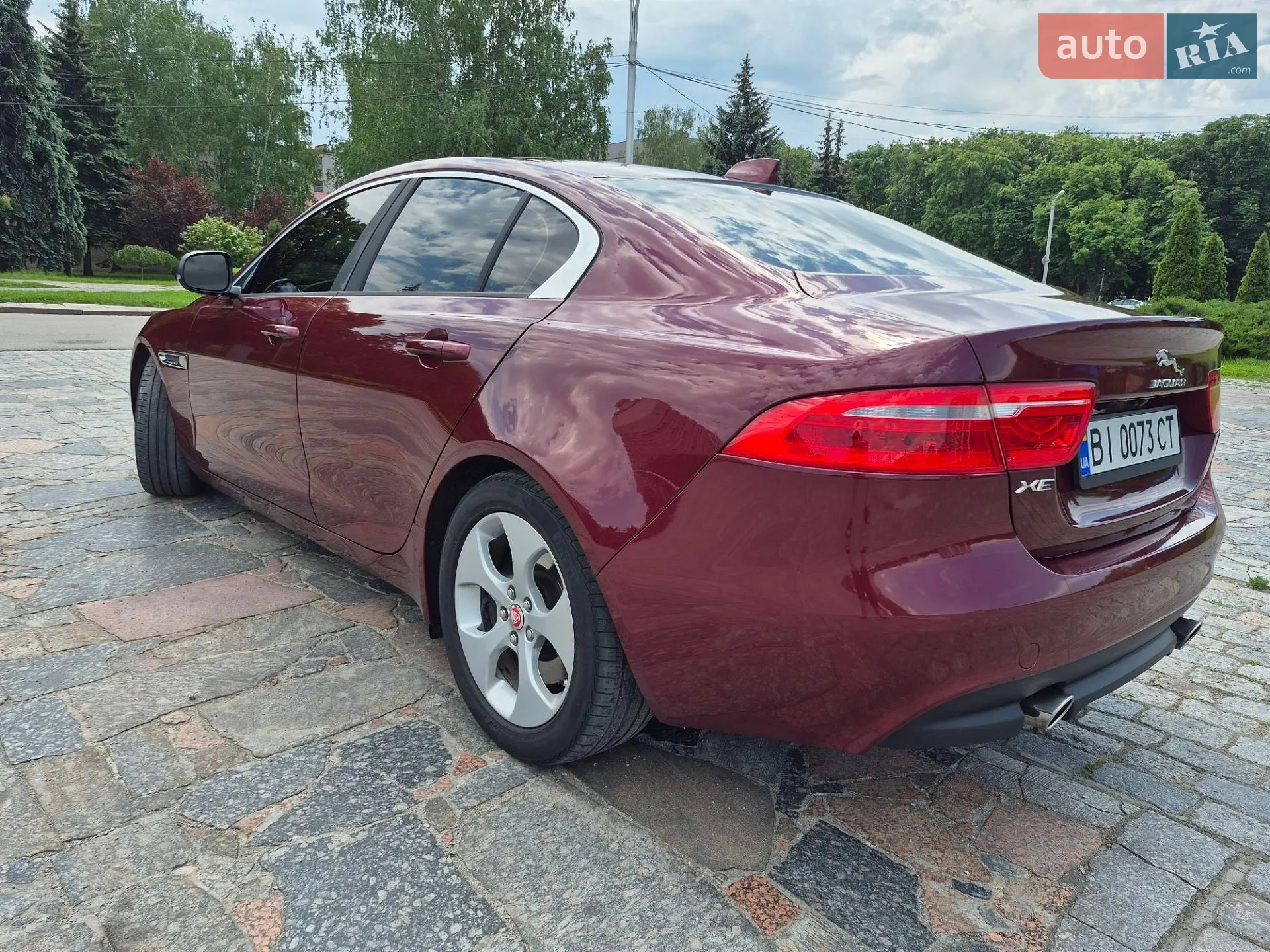 2016 Jaguar XE - мініатюра 11