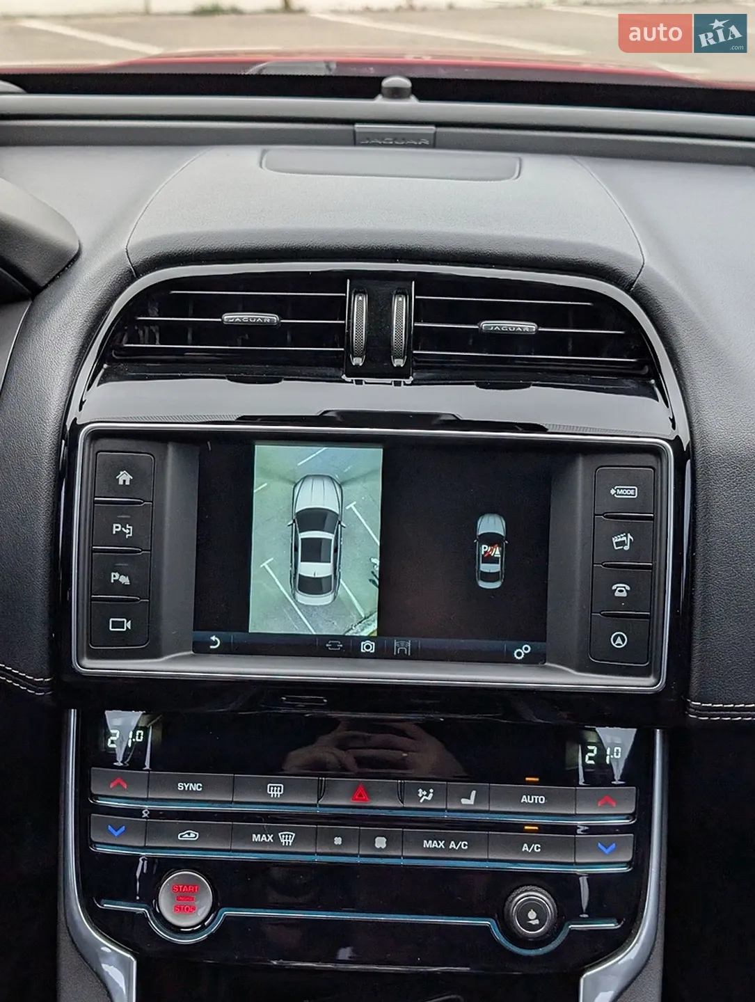 2016 Jaguar XE - мініатюра 30