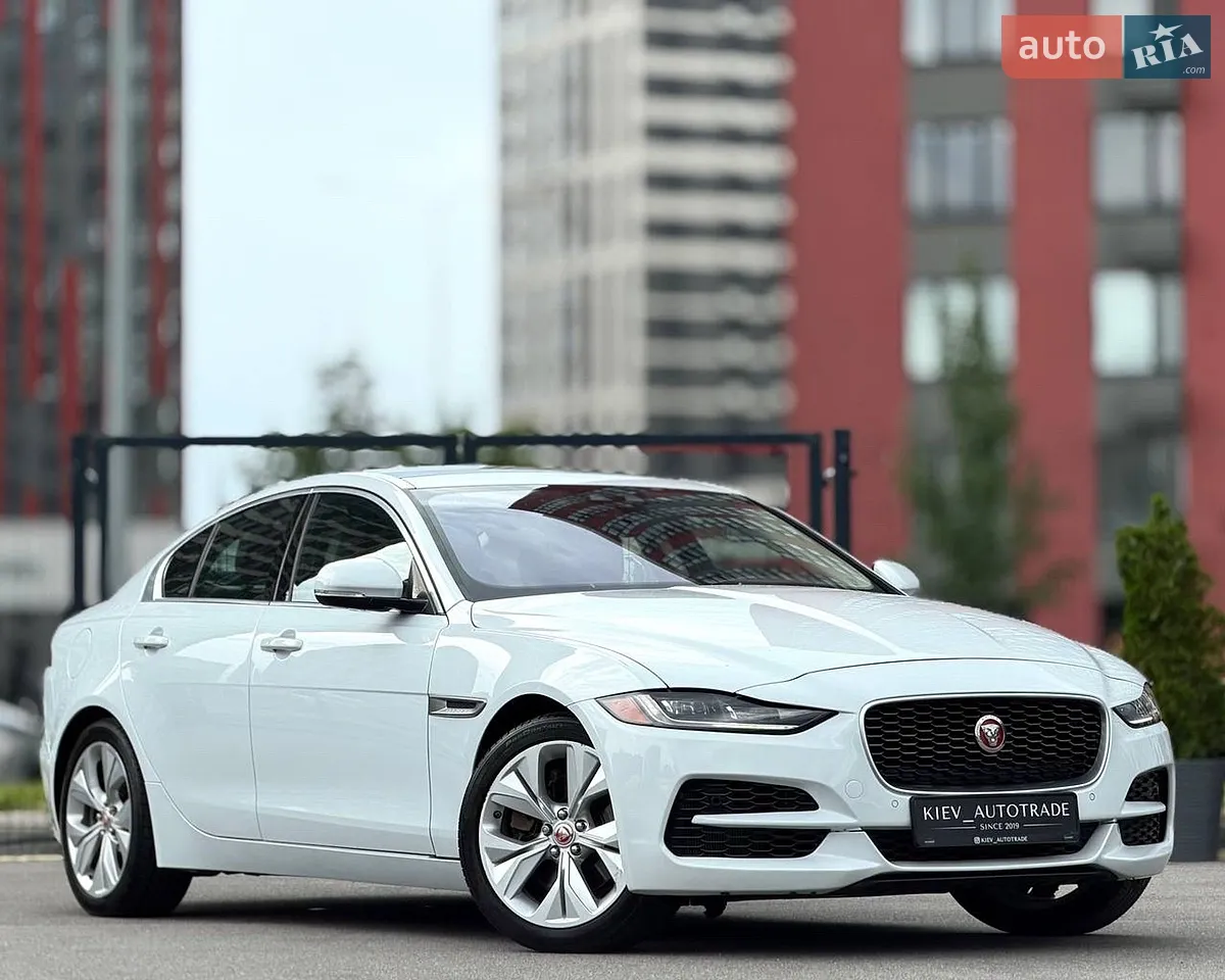2018 Jaguar XE - мініатюра 18