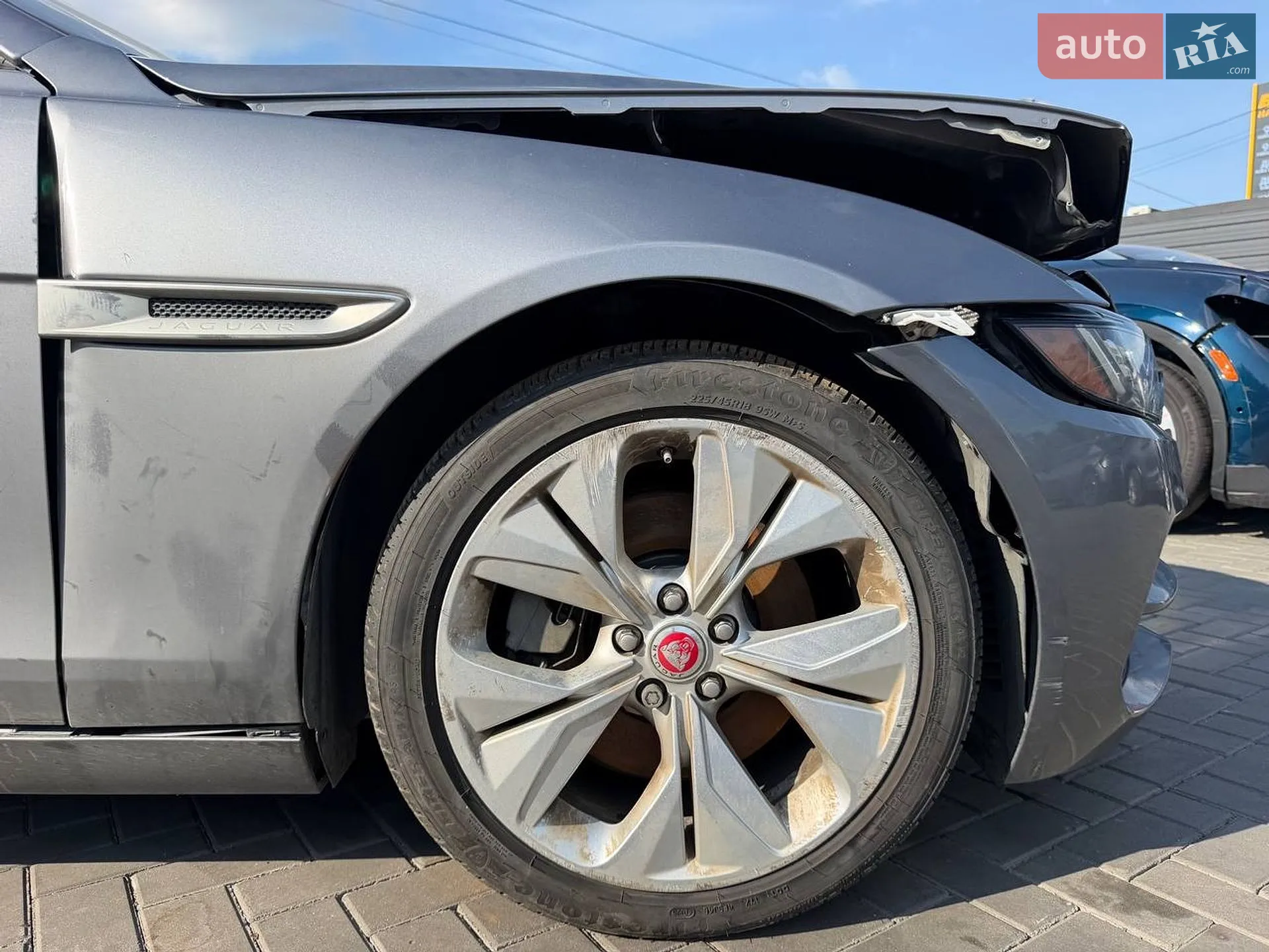 2019 Jaguar XE - мініатюра 5
