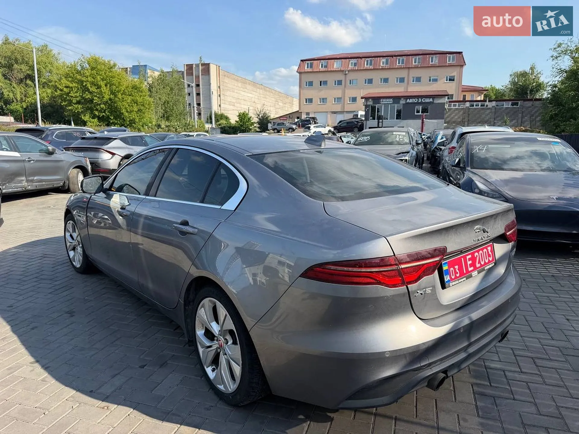 2019 Jaguar XE - мініатюра 6