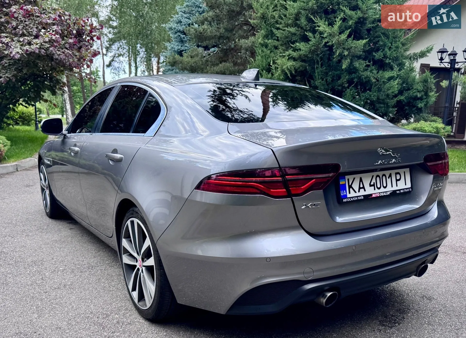 2020 Jaguar XE - мініатюра 7