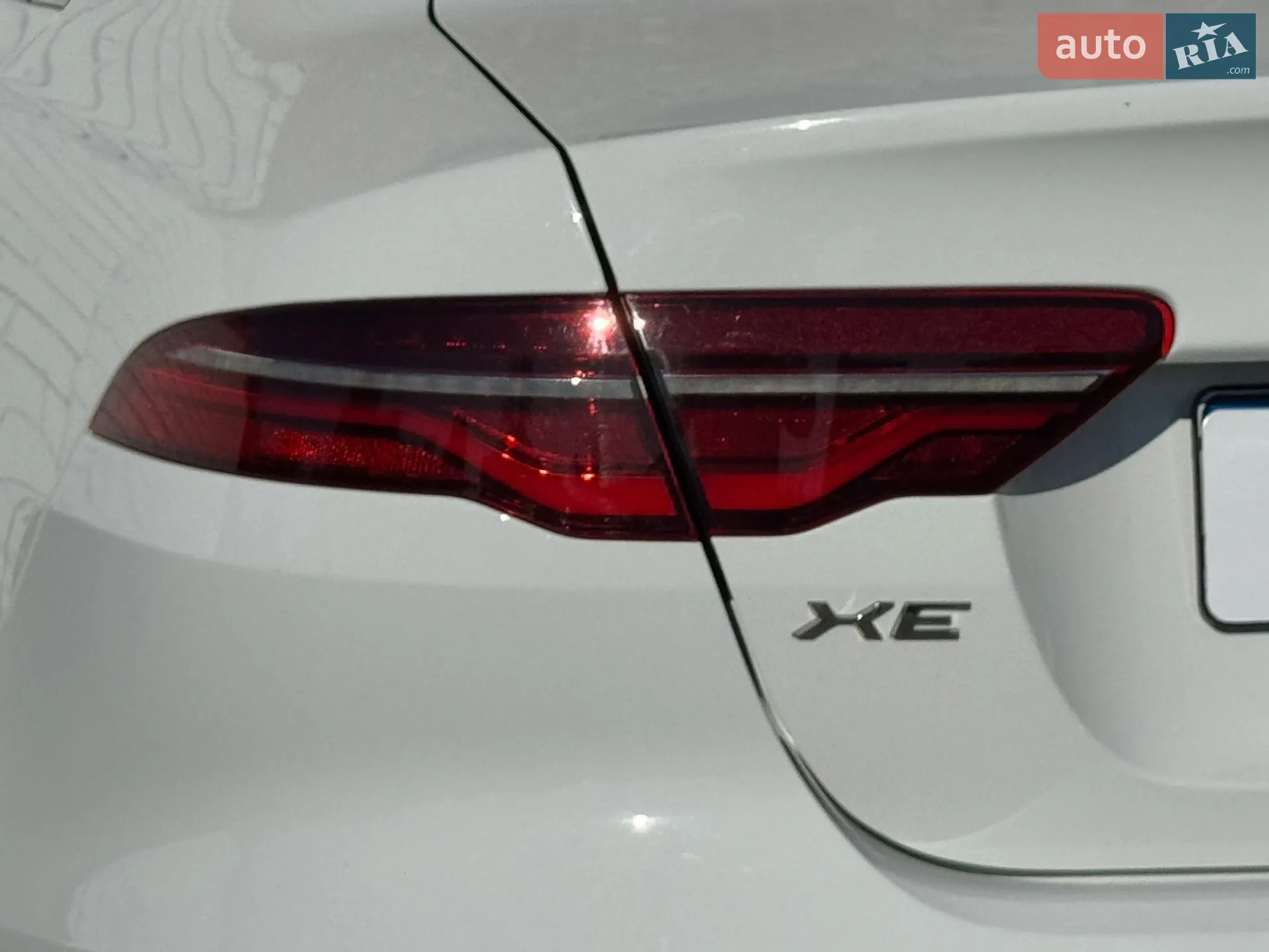 2020 Jaguar XE - мініатюра 13