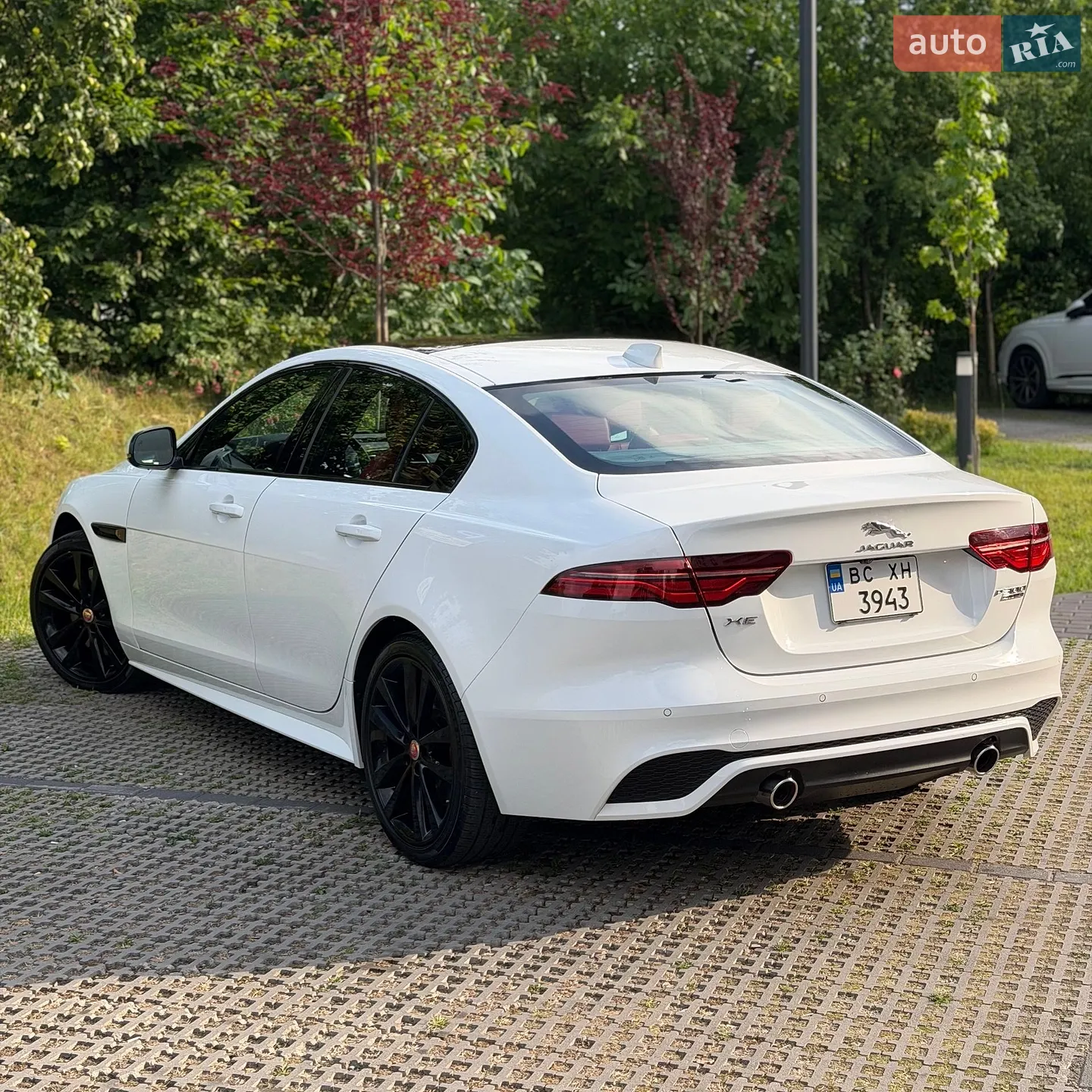 2020 Jaguar XE - мініатюра 15
