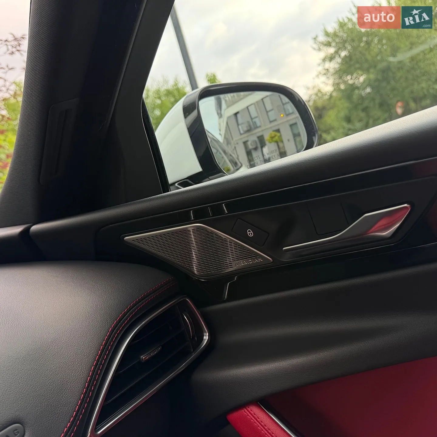 2020 Jaguar XE - мініатюра 27